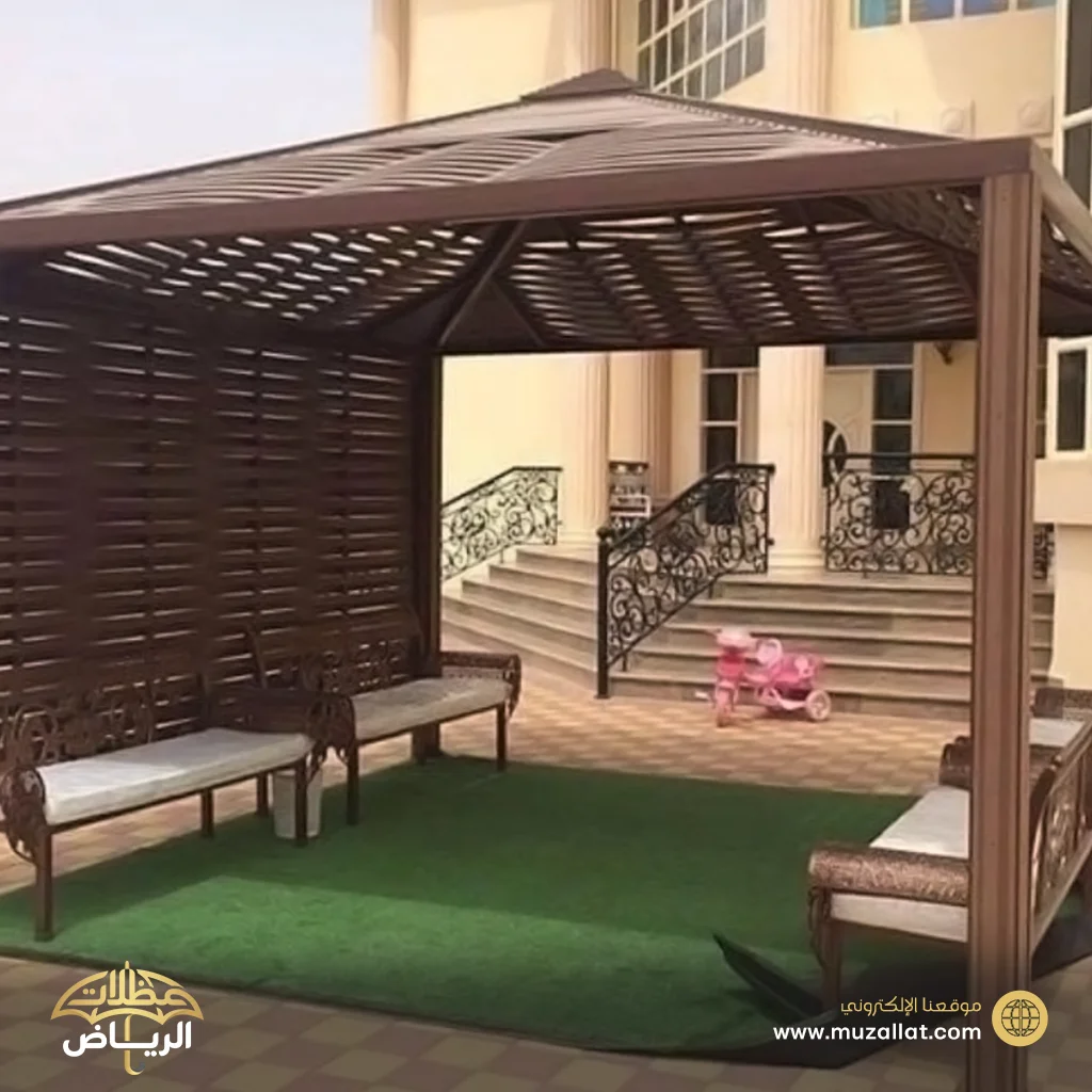 جلسات خشبية الرياض